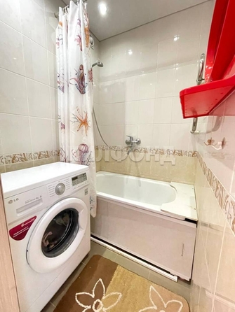 
  Продается 3-комн. квартира, 60.6 м², Комсомольская ул, д. 1
. Фото 11.