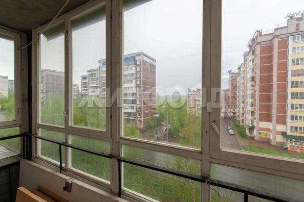 
  Продается 3-комн. квартира, 79.4 м², Сибирская ул, д. 115
. Фото 12.