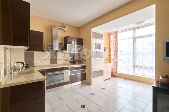 
  Продается 3-комн. квартира, 140 м², Затеевский пер, д. 8
. Фото 13.