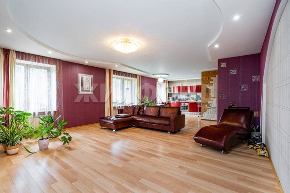 
  Продается 3-комн. квартира, 106.6 м², Тверская ул, д. 81
. Фото 3.