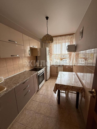 
  Продается 3-комн. квартира, 68.7 м², Асиновская ул, д. 5/1
. Фото 9.