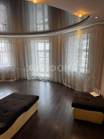 
  Продается 3-комн. квартира, 96.9 м², Большая Подгорная ул, д. 70
. Фото 9.