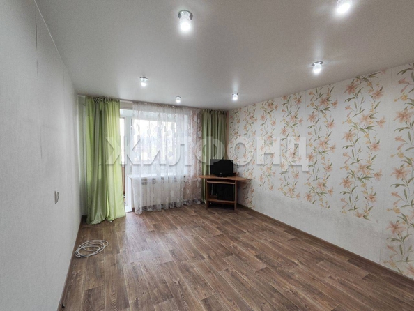 
  Продается 3-комн. квартира, 60.4 м², Ленина ул, д. 4
. Фото 3.