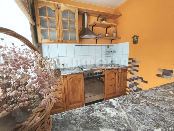 
  Продается 3-комн. квартира, 50.9 м², Красный пер, д. 4
. Фото 3.