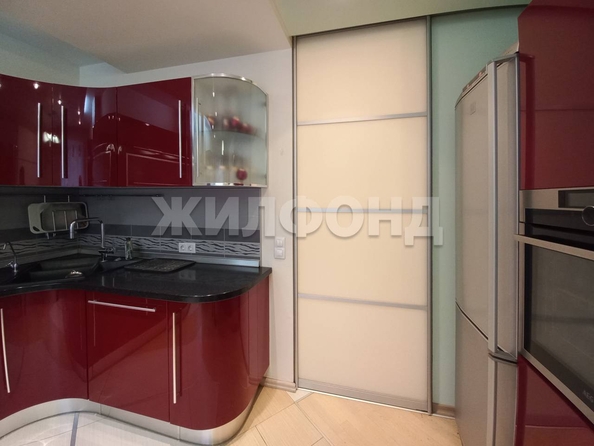 
  Продается 3-комн. квартира, 124 м², Кузнецова ул, д. 15
. Фото 31.