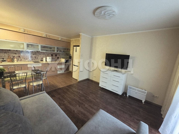 
  Продается 3-комн. квартира, 60.2 м², Дальне-Ключевская ул, д. 16Б
. Фото 4.