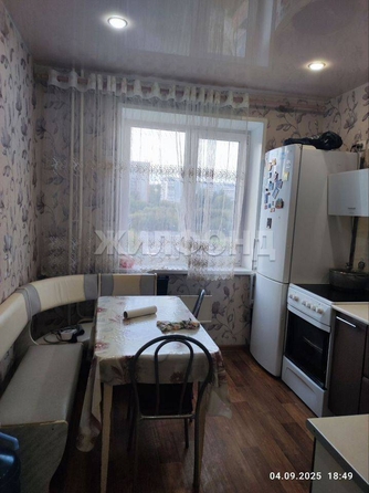 
  Продается 3-комн. квартира, 63 м², Клюева ул, д. 20
. Фото 1.