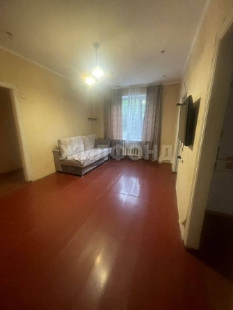 
  Продается 3-комн. квартира, 47 м², Гоголя ул, д. 19
. Фото 2.