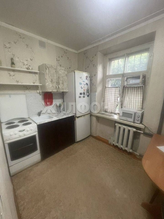 
  Продается 3-комн. квартира, 47 м², Гоголя ул, д. 19
. Фото 8.