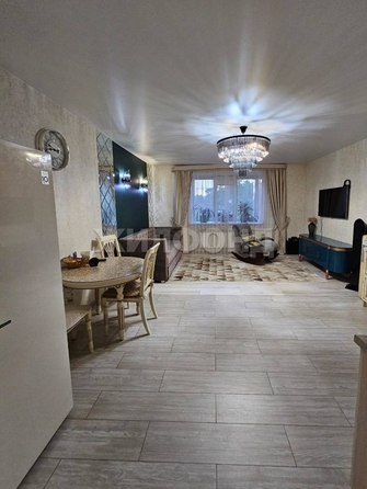 
  Продается 3-комн. квартира, 107.4 м², Аркадия Иванова ул, д. 27
. Фото 2.