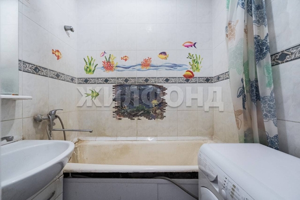 
  Продается 3-комн. квартира, 60.5 м², Ленина пр-кт, д. 189/1
. Фото 10.