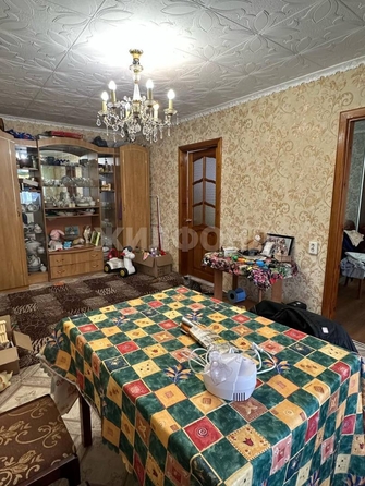 
  Продается 4-комн. квартира, 60.8 м², Карла Ильмера ул, д. 7/1
. Фото 5.