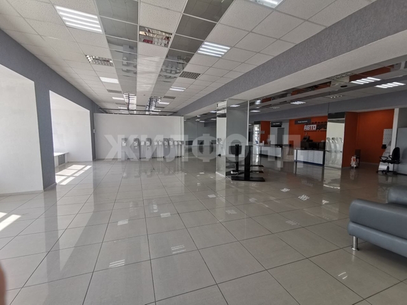 
  Продается торговая площадь, 430 м², Ломоносова ул
. Фото 5.