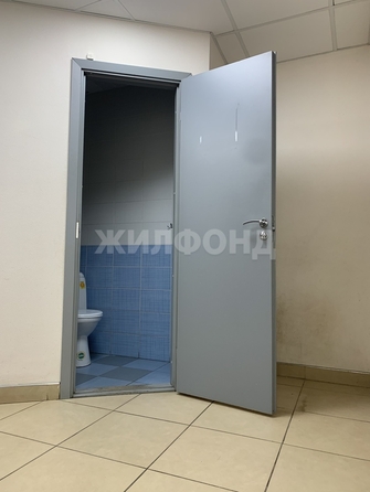 
  Продается универсальное помещение, 330 м², Иркутский тракт
. Фото 16.