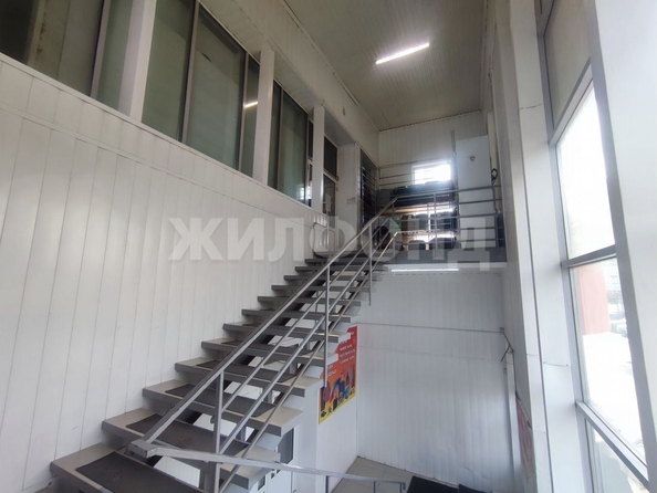 
  Продается торговая площадь, 813 м², Сибирская ул
. Фото 3.