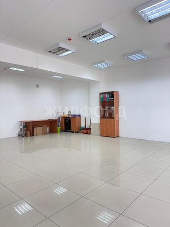 
  Продается универсальное помещение, 70 м², Ленина пр-кт
. Фото 6.