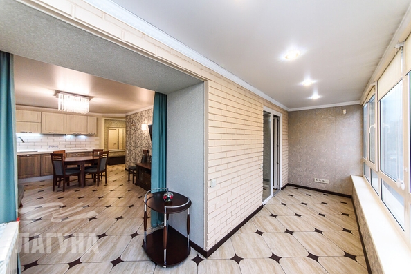 
  Продается 3-комн. квартира, 56.1 м², Дальне-Ключевская ул, д. 5
. Фото 6.