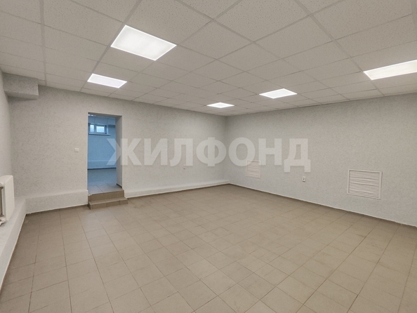
  Продается универсальное помещение 300 м². Фото 6.