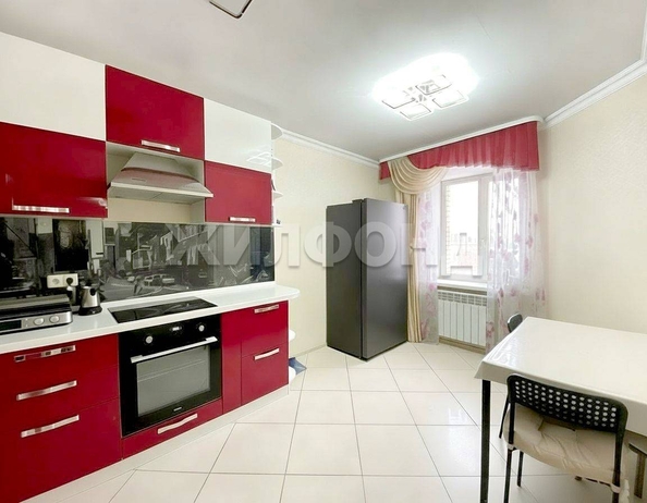 
  Продается 2-комн. квартира 67.3 м². Фото 1.
