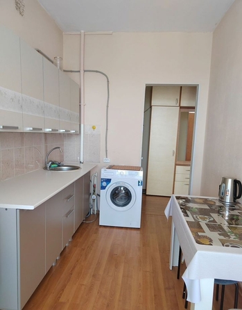 
  Сдается 1-комн. квартира 33 м². Фото 1.