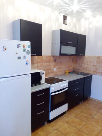 
  Сдам 1-комн. квартиру 42 м². Фото 1.