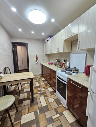 
  Продам 3-комн. квартиру 57.9 м². Фото 18.