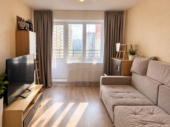 
  Продается 2-комн. квартира 42 м², в ЖК Радонежский, Береговая дом 25. Фото 1.