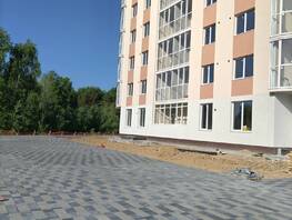 Продается 2-комнатная квартира ЖК На Петухова, дом 1, 66.4 м², 6556000 рублей