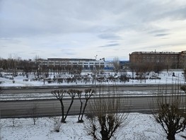 Продается 3-комнатная квартира Красноярский Рабочий пр-кт, 75.4  м², 5700000 рублей