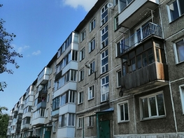 Продается 3-комнатная квартира Чкалова ул, 63  м², 2484000 рублей