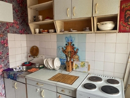 Снять трехкомнатную квартиру Аэровокзальная ул, 56.4 м², 33000 рублей