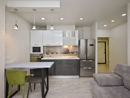 Продается 1-комнатная квартира ЖК Покровский, 3 мкр дом 15, 43.1 м², 6400000 рублей