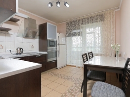 Снять двухкомнатную квартиру Алексеева ул, 61  м&sup2;, 4275 рублей