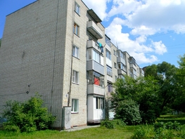 Продается 3-комнатная квартира мкр 7-й, 59.8 м², 2200000 рублей