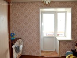 Продается 4-комнатная квартира мкр 8-й, 80 м², 3500000 рублей
