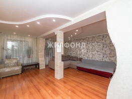 Продается 3-комнатная квартира Шукшина ул, 85.4 м², 4350000 рублей