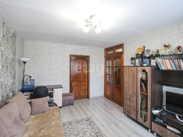 Продается 4-комнатная квартира Антона Петрова ул, 68  м², 5700000 рублей