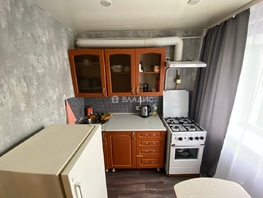 Продается 1-комнатная квартира Декабристов ул, 31.8 м², 2800000 рублей