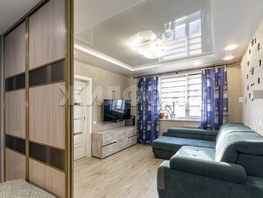 Продается 2-комнатная квартира Павловский тракт, 45  м², 5799000 рублей