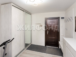Продается 3-комнатная квартира Малахова ул, 73.9 м², 6650000 рублей