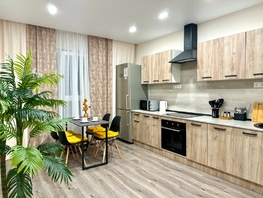 Снять трехкомнатную квартиру Павловский тракт, 59  м&sup2;, 4750 рублей