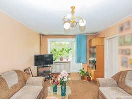 Продается 4-комнатная квартира Комсомольская ул, 63.8  м&sup2;, 8600000 рублей