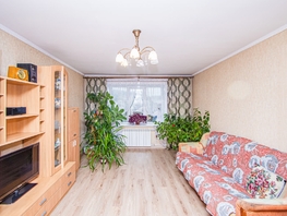 Продается 4-комнатная квартира Комсомольская ул, 90  м&sup2;, 12900000 рублей