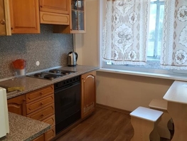 3-комнатная квартира, 75 м², 2/5 этаж
