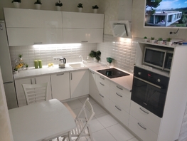 3-комнатная квартира, 63 м², 8/17 этаж