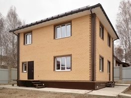 Коттедж, 240 м², 2 этажа, участок 10 сот.