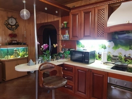 Коттедж, 200 м², 2 этажа, участок 12 сот.