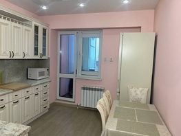 Продается 2-комнатная квартира 18 мкр, 58.1  м², 7800000 рублей