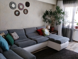 Продается 4-комнатная квартира 212 кв-л, 76.7  м², 7999000 рублей