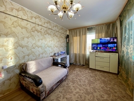 Продается 2-комнатная квартира 8-й микрорайон, 41.9  м&sup2;, 3300000 рублей